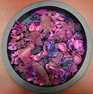 Stove Top Potpourri Blends